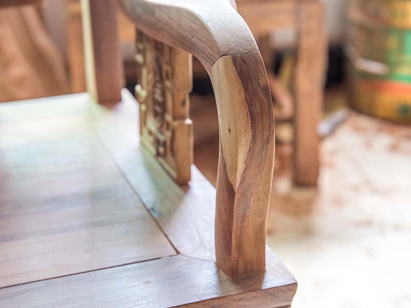 宜宾家具改色翻新多少钱